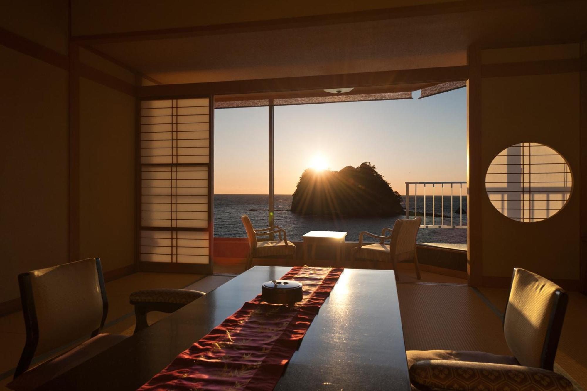Hotel Umibenokakureyu Seiryu Nišiizu Exteriér fotografie