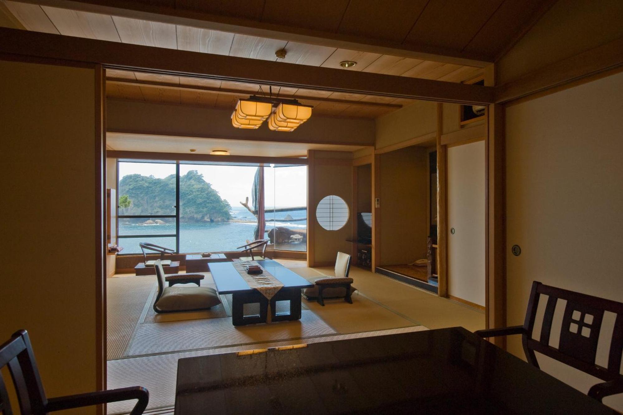 Hotel Umibenokakureyu Seiryu Nišiizu Exteriér fotografie
